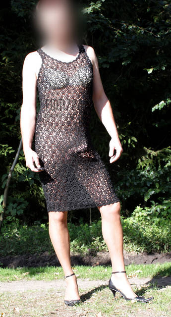 Czarna sukienka - tom786