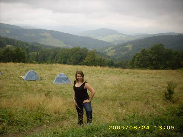 przy bacówce - Ona81On80Krk