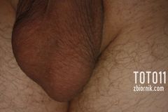 Dlaczego jedno jest mniejsze?