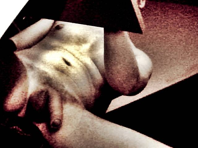 ogladajac zbiornik - CiekawyKobiecegoCiala