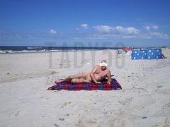 NA PLAZY NATURYSTYCZNEJ W UNIESCIU