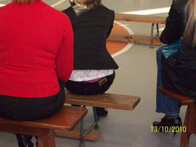 wystają - fetyszek1