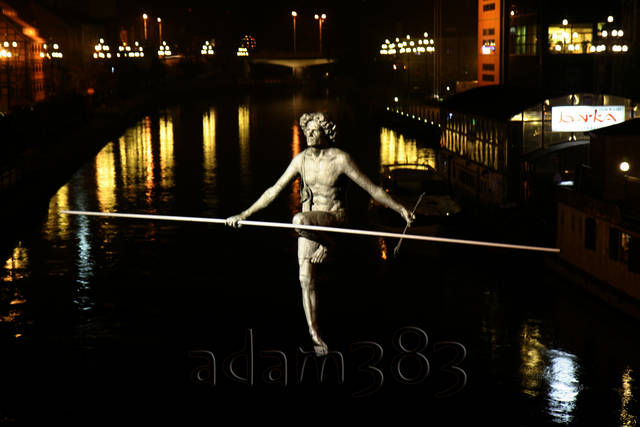 miasto nocą.jpg - adam383