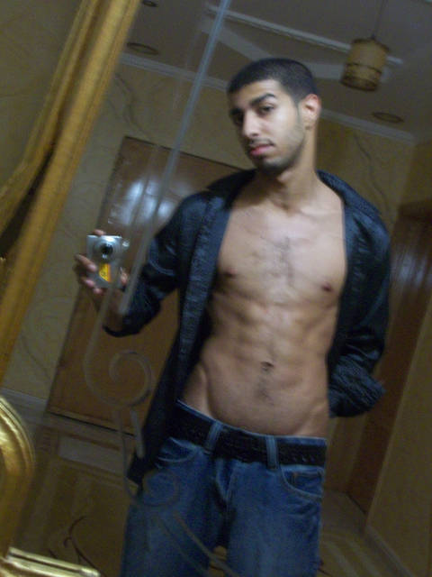 100_0585.jpg - BaadBo0oy