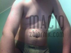 w majtkach ale inna poza