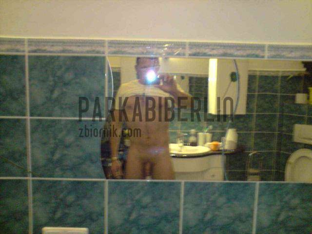 P261210_18.51.JPG - ParkaBiBerlin