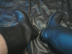 rubber boots 3