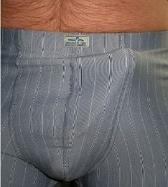 sterczący włączony