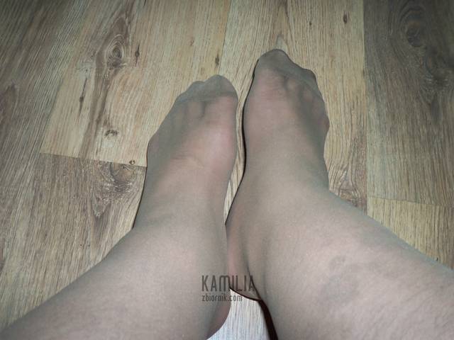 stópki w rajstopkach - Kamilia