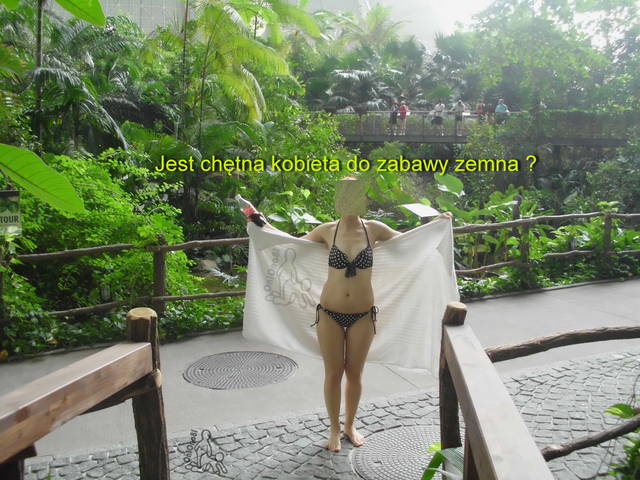 Ona zabawi sie z panią - oniona81