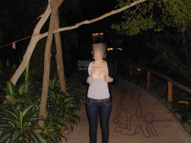 Ona zabawi sie z panią - oniona81