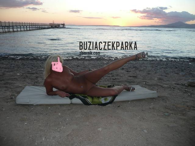 Proszę zajmij się moją cipeczką - BuziaczekParka