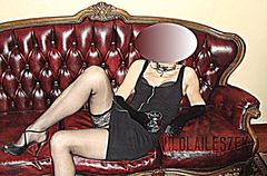 Królowa na dużym i szerokim tronie :-)