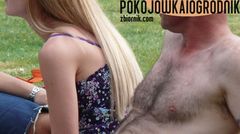 Wypoczywamy na trawniku :)