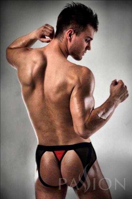 2451_007_red_back.jpg - store