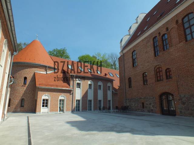 Zrekonstruowany zamek w Giżycku - dziadekh