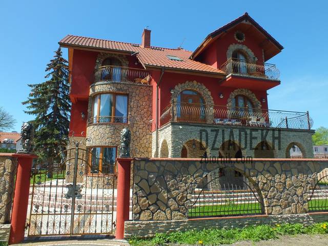 "Perła" współczesnej architektury - dziadekh