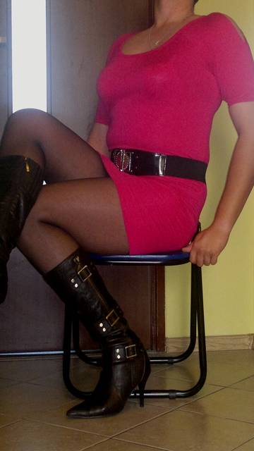 w różowej sukience - tvgosia1986