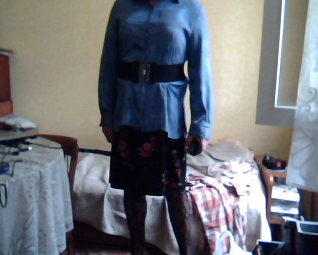 w spudniczce - katrincd