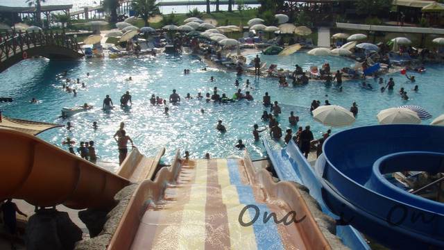 002.jpg - Ona__i__On