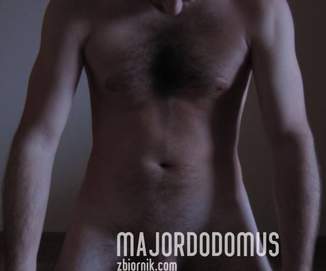 Standing - majordodomus