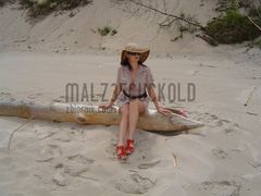 gdzieś  na plaży...