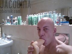 jacobina kocha ciagnac paly z polykiem,mniam!!! ;-)