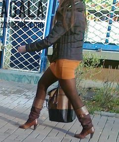 291120122136v.jpg