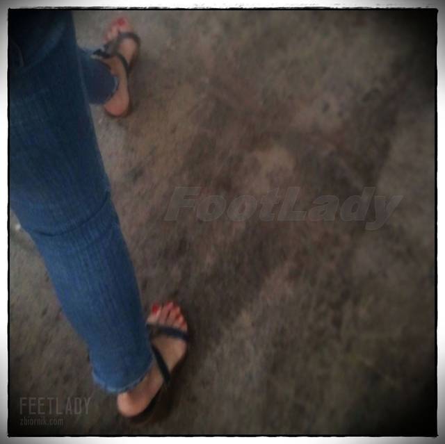 Walking 01 - FeetLady