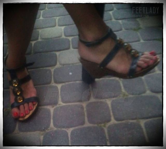 Photo 65 - FeetLady