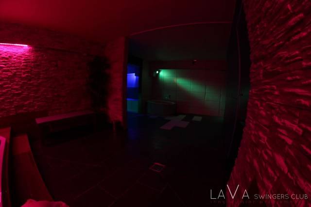 strefa mokra przed zmianami  - LavaClub