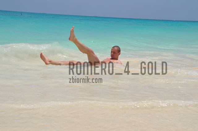 DSC_3254_1.jpg - romero_4_gold