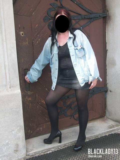 U drzwi Twoich....? - blacklady13