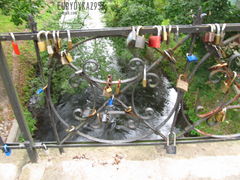 Mostek Miłosci przy zamku w Olsztynie :)