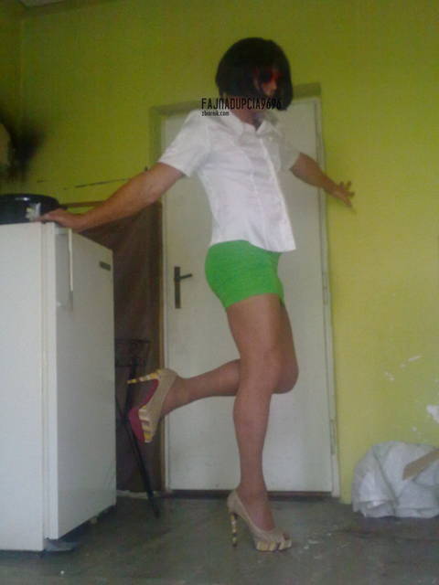 ktoś chetny na sex tel ? - Fajnadupcia9696