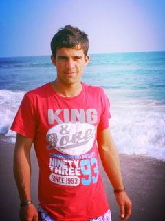 yakışıklı