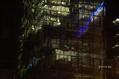 w krzywym zwierciadle