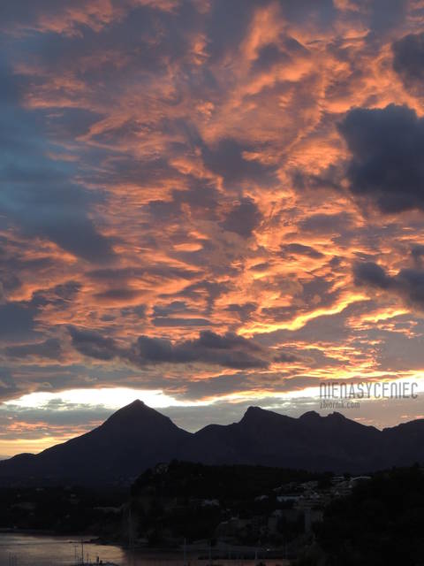 Czasami mam takie widoki - Nienasyceniec