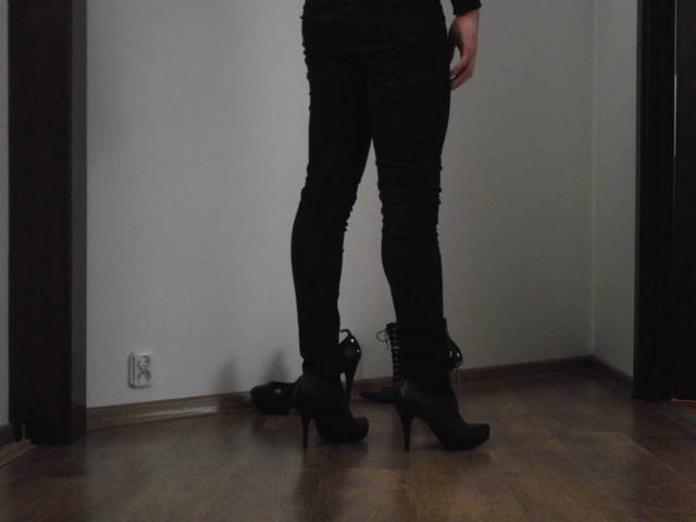 DSCF3296.JPG - heelstgirl