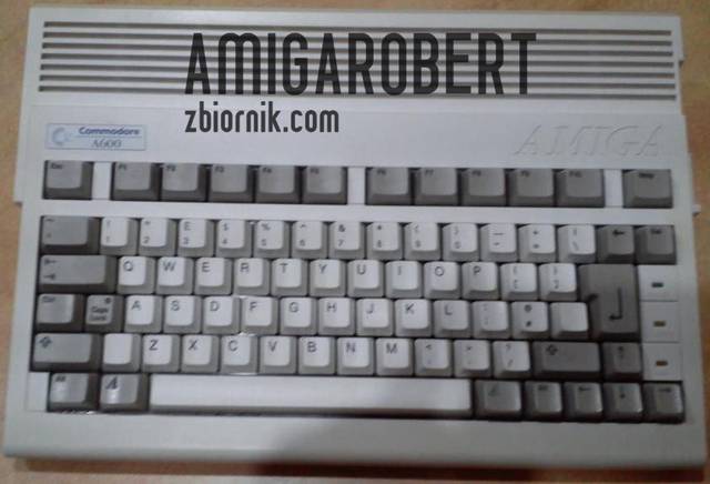 Amiga 600.jpg - Amigarobert