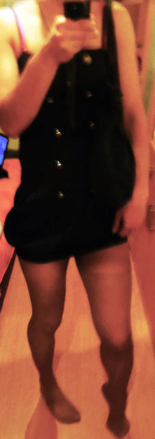 :) - j0aNa89