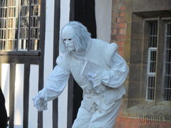 nie tylko z pisania się utrzymuje