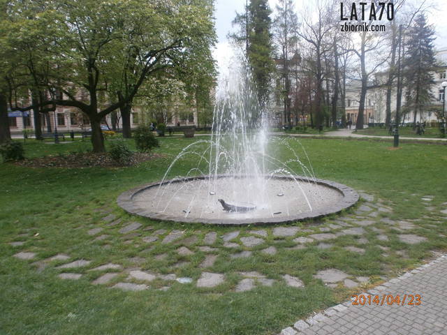 P4230429.JPG - lata70