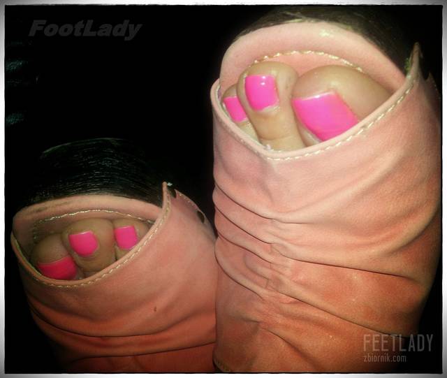 Koralowe Koturny 06 - FeetLady