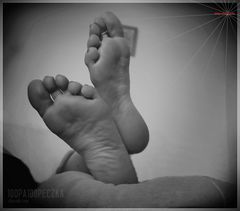 feet art 051