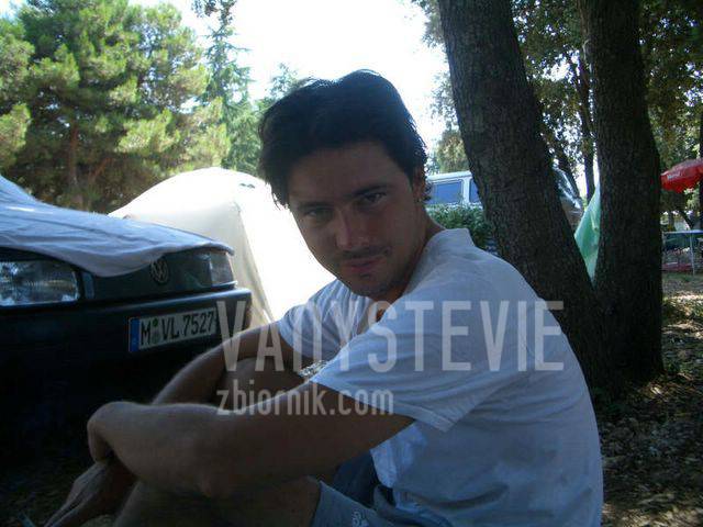 CIMG3216.JPG - VanyStevie