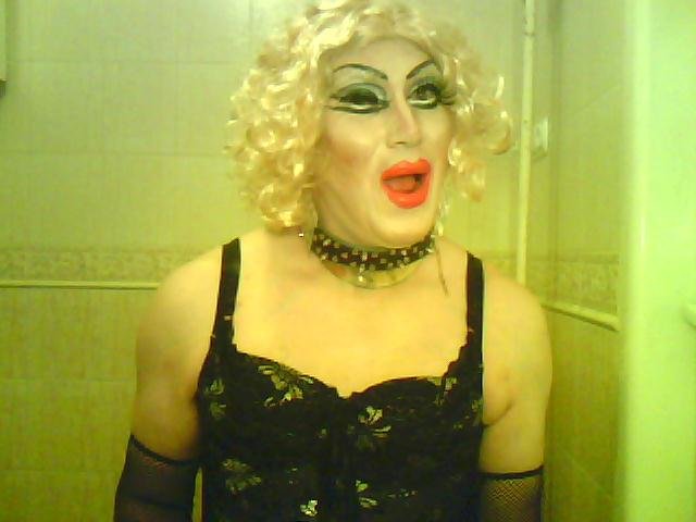 Suka trans- gotowa na perwers. sex z aktywnym Panem - szmineczkatrans