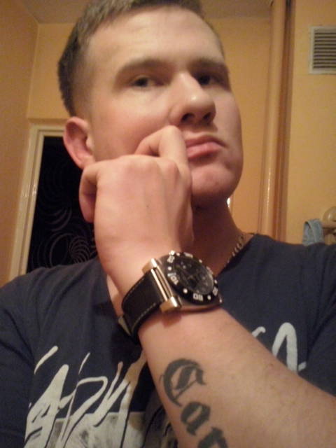 zamyslony ;) - dirtyemilio