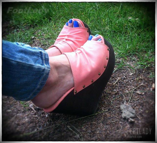 Koralowe Koturny  52 - FeetLady