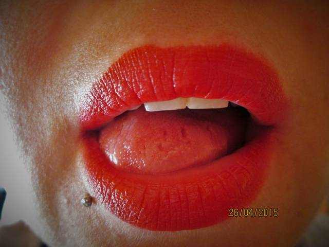 całuj całuj  - czarnadziewczyna